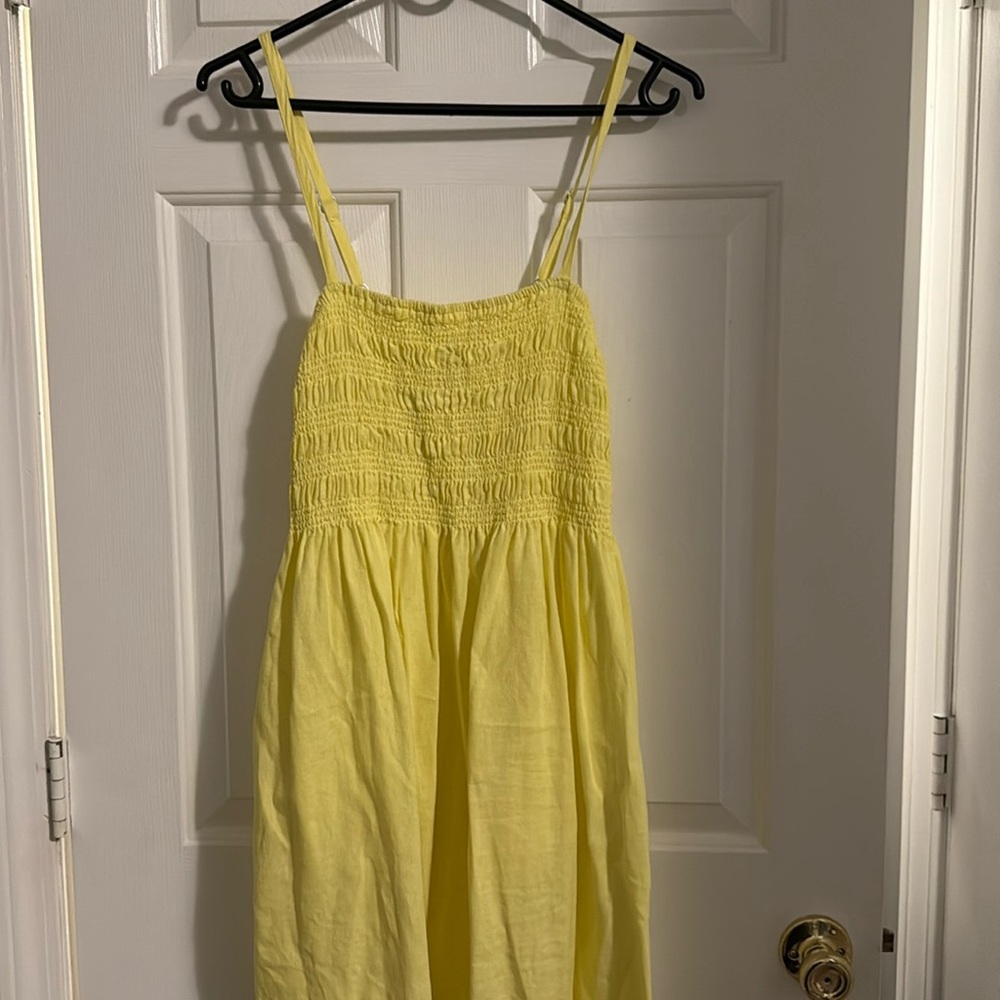 Yellow dress, size medium!